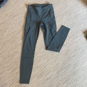Lululemon size 4 leggings